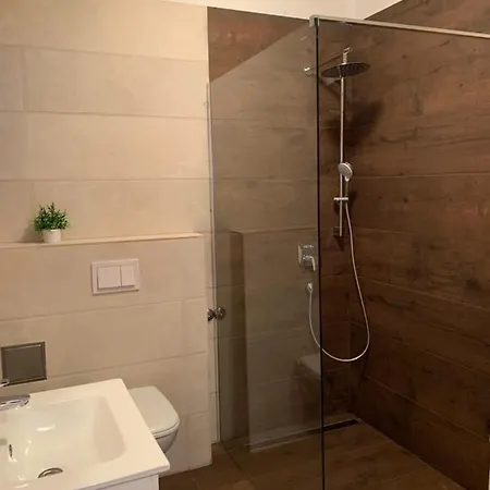 Merita With Pool Апартаменты