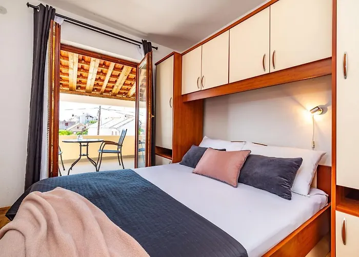 아파트 Merita With Pool *