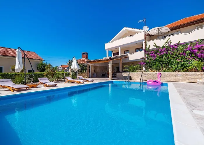 Apartman Merita With Pool